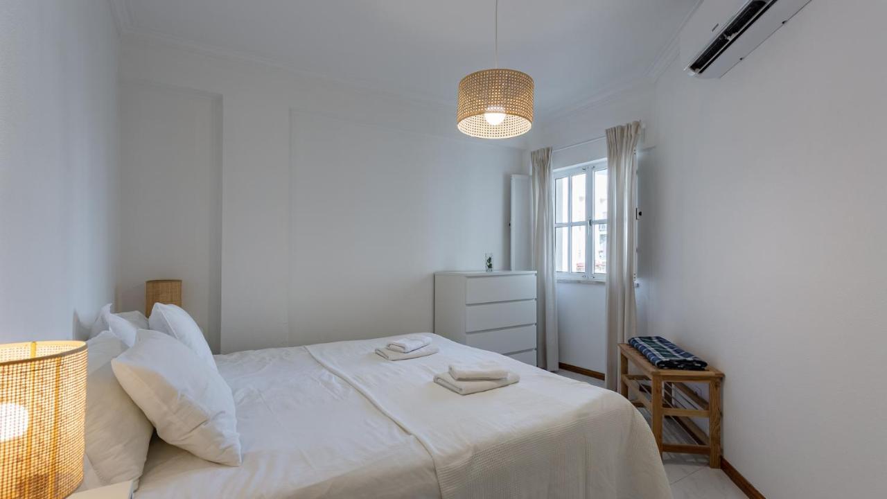Bright 1Bdr Apartment W/Balcony By Lovelystay Vila Real de Santo António Exterior foto